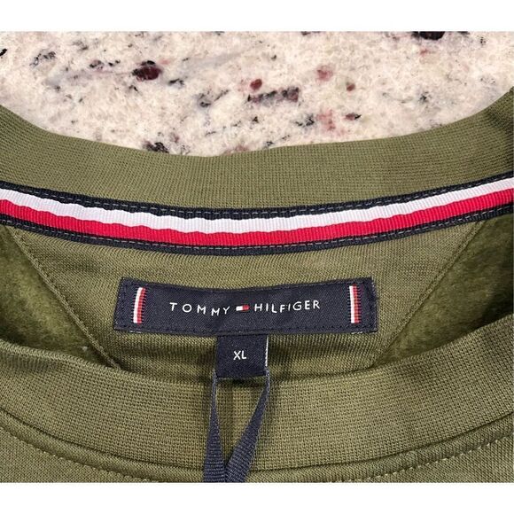 Tommy Hilfiger Crewneck Pullover - Picture 5 of 5